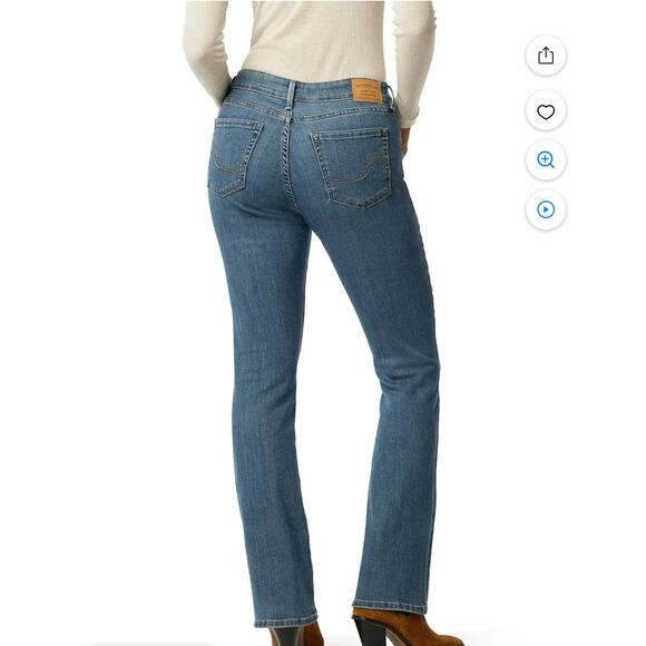 NWT! Levi Strauss Women’s Size 10S/W30/L30 Blue Denim Mid-Rise Bootcut Jean K663 - Picture 4 of 15